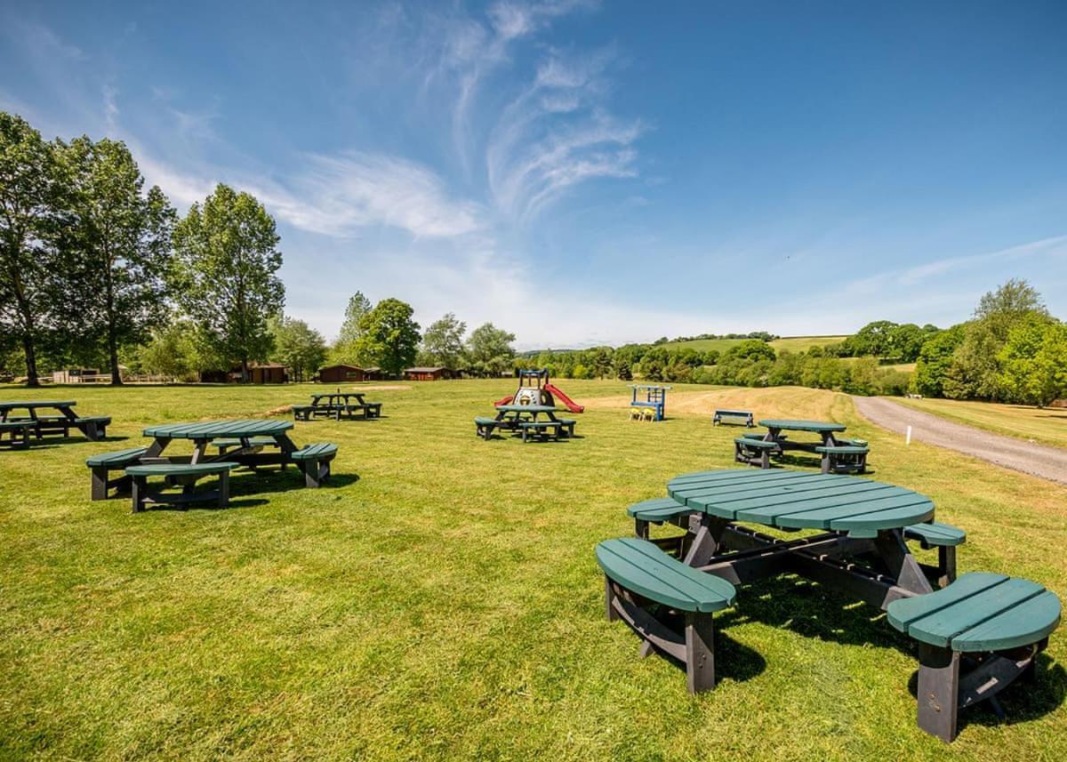 Fingle Glen Lodges Whitestone 外观 照片