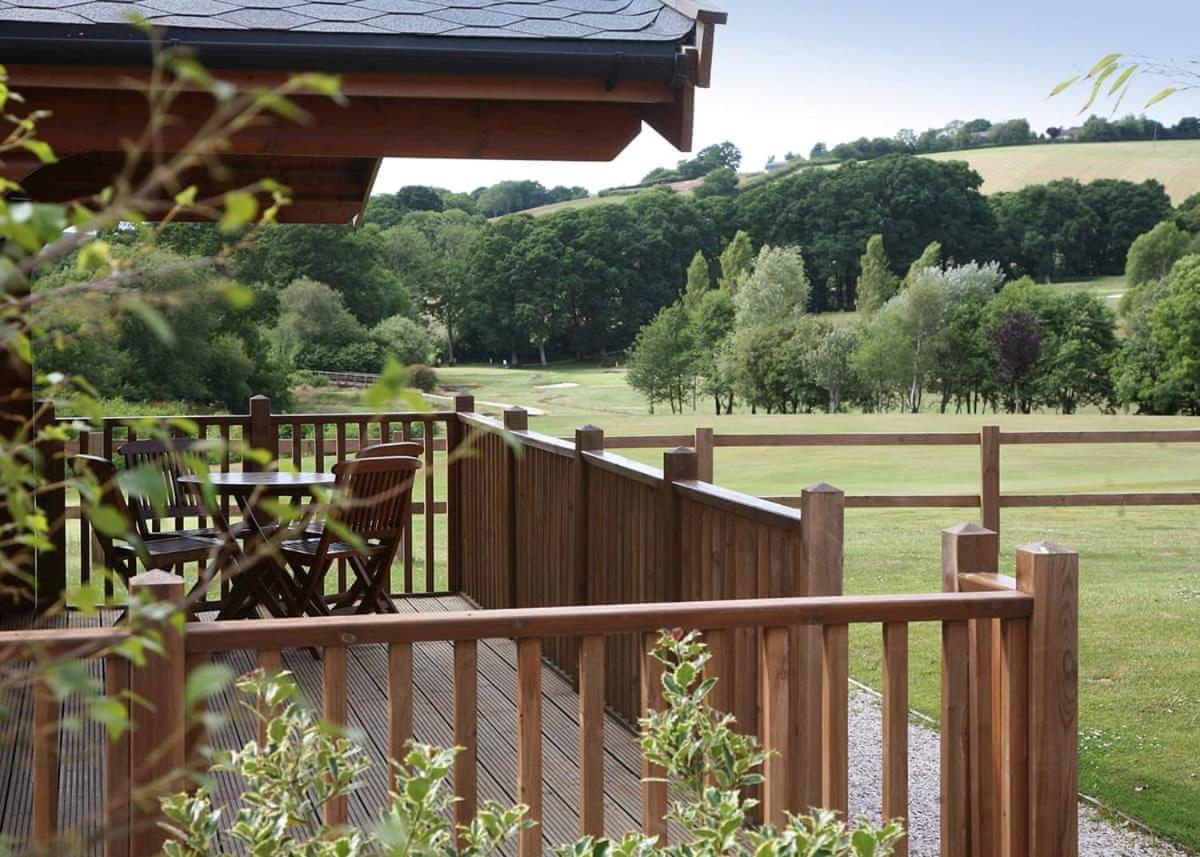 Fingle Glen Lodges Whitestone 外观 照片